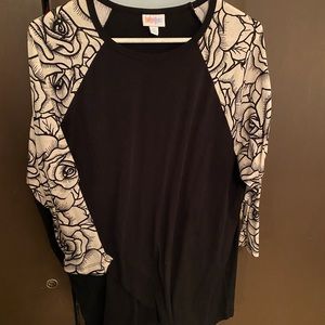 2XL Black Tattoo Randy LuLaRoe
